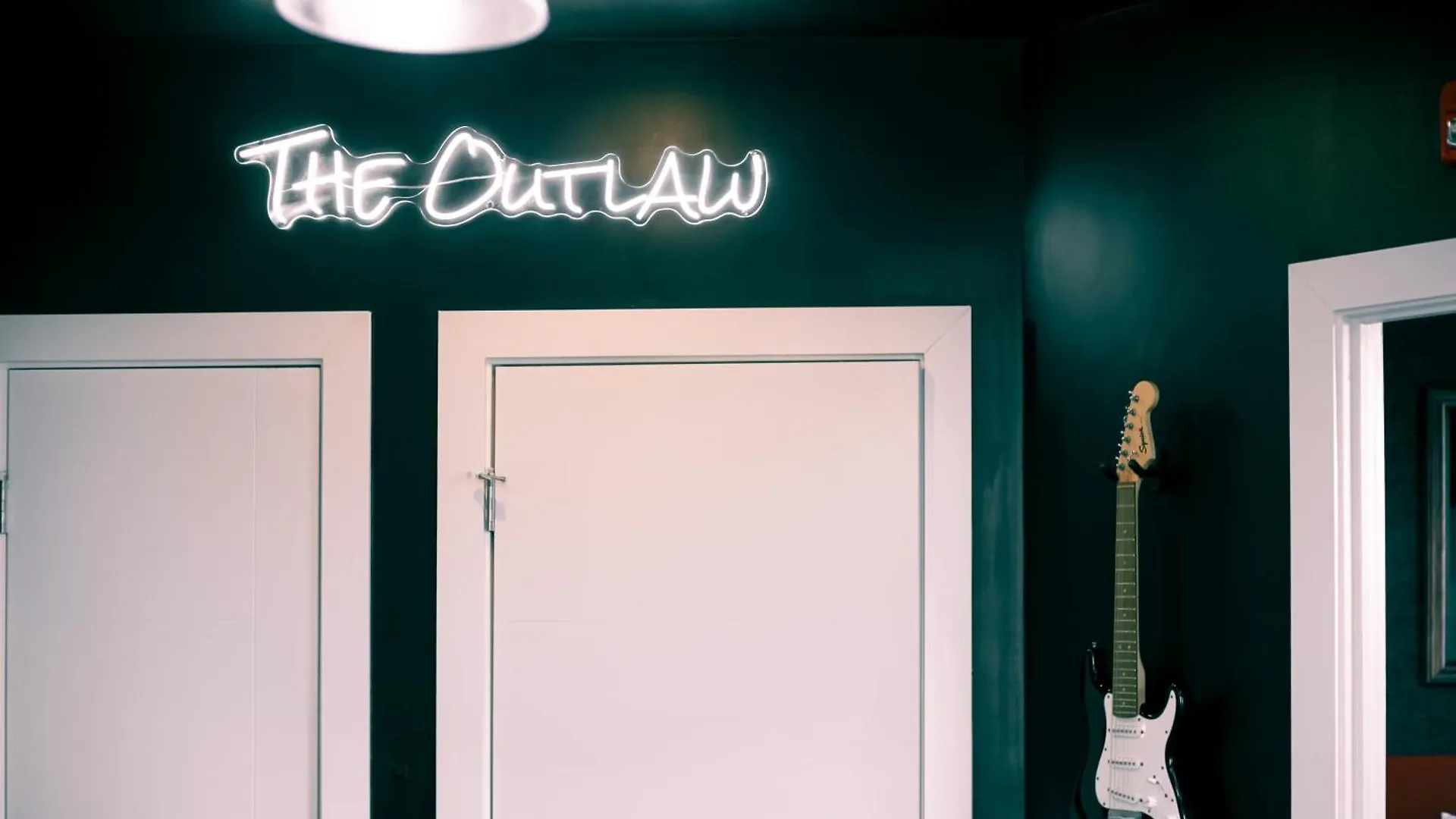 The Outlaw In Downtown Nashville By Nautical Properties 0*,  United States
